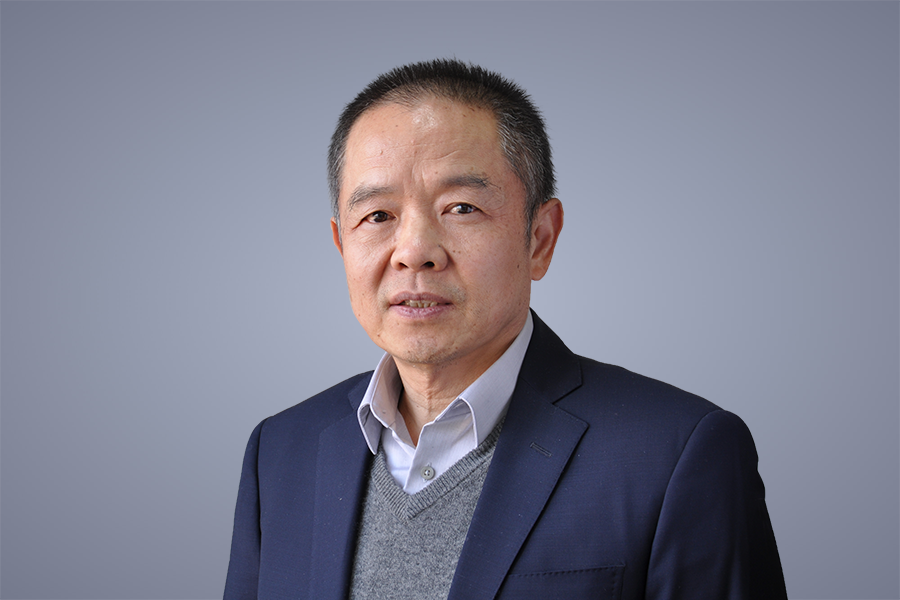 何崑博士照片.png